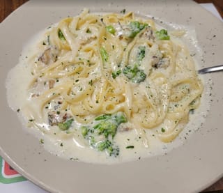 Tumea & Sons Restaurant