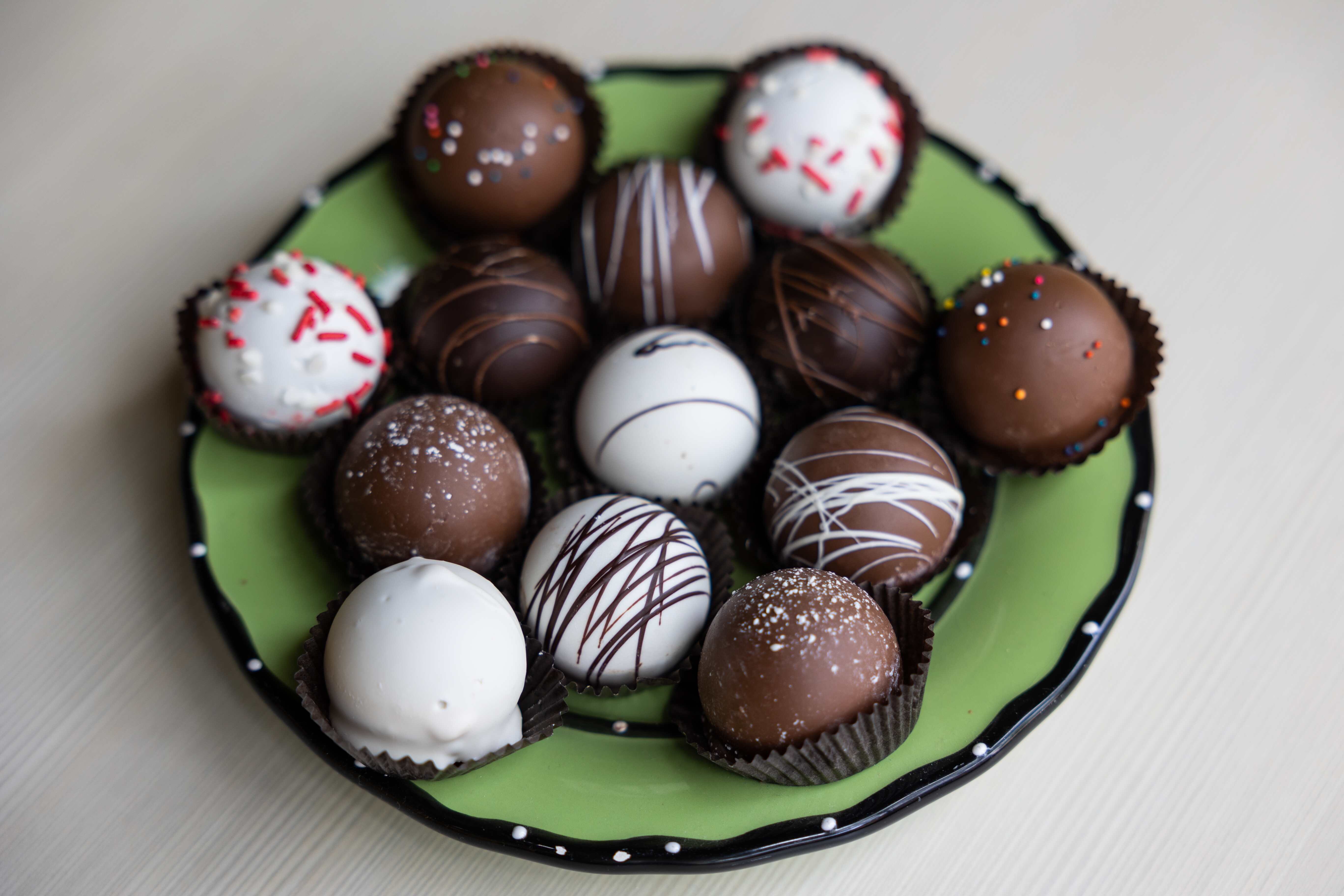 Aspen Leaf Frozen Yogurt featuring Rocky Mountain Chocolate Factory